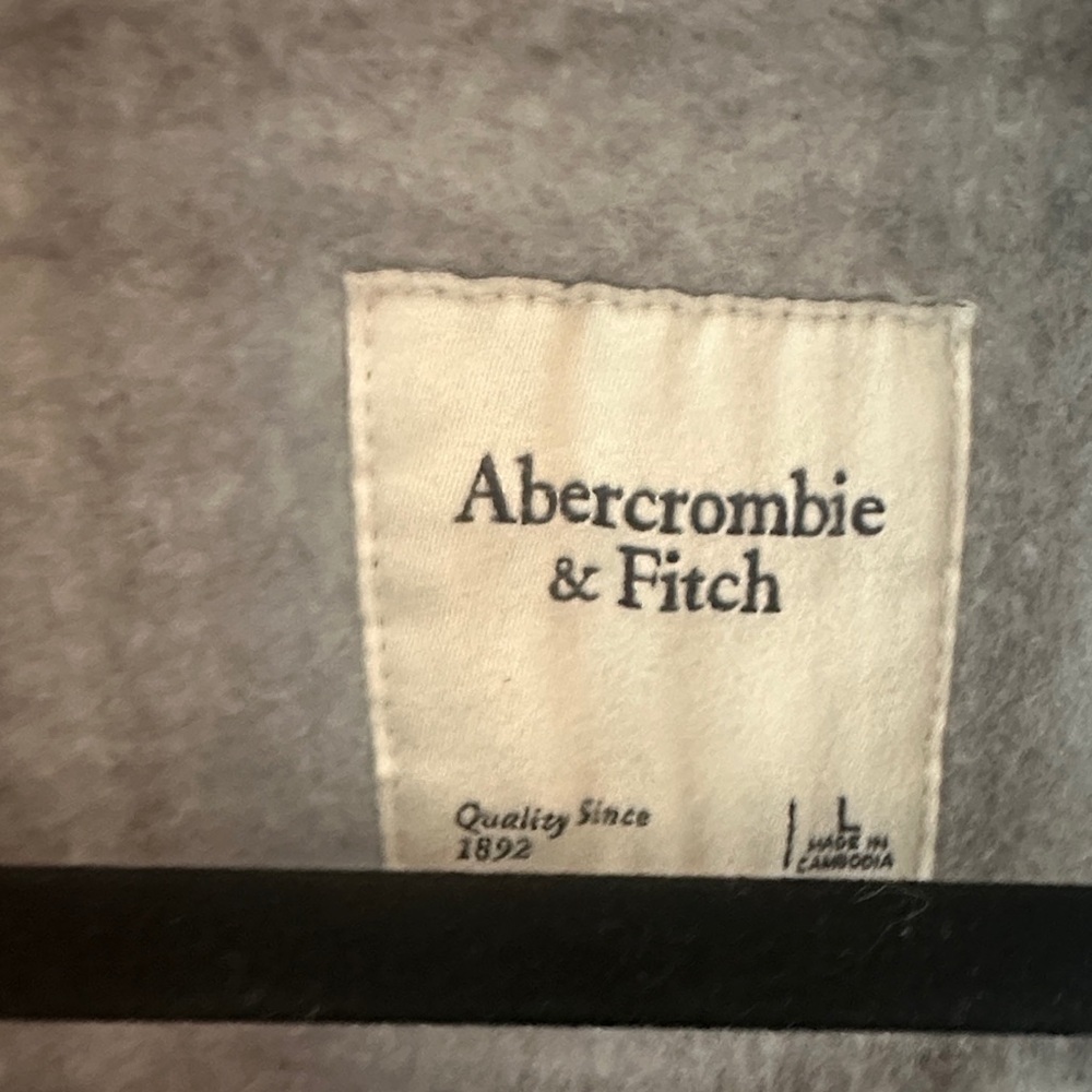💙Abercrombie & Fitch Blue/ Gray Plaid Shacket - Picture 3 of 3